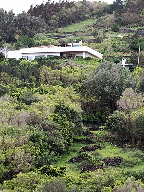 Unser Ferienhaus von unten