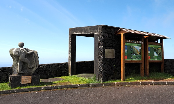 Miradouro da Canada do Pessegueiro
