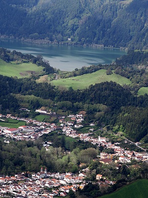 Furnas