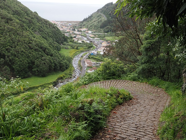 Blick nach Faial da Terra