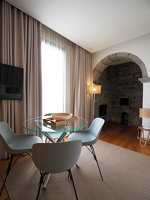 Essbereich und Kamin