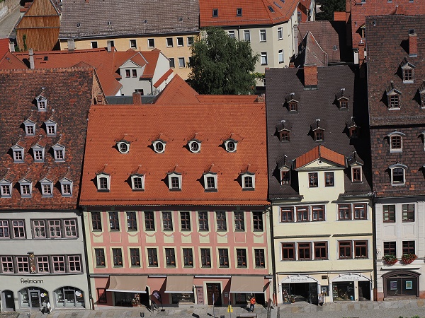 Bunte Häuser am Markt